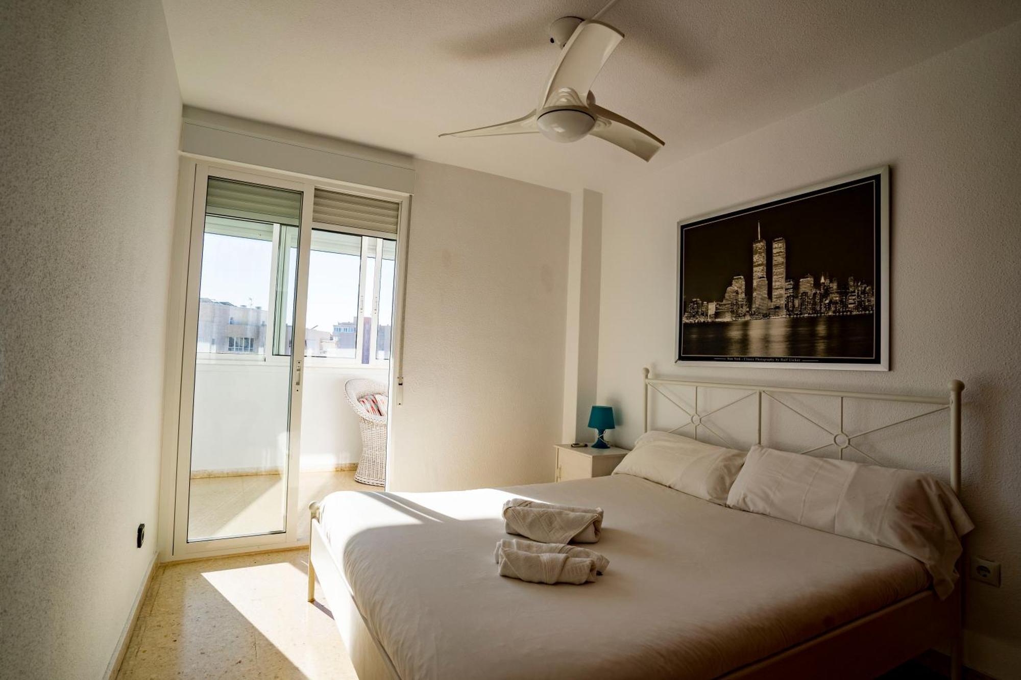 Apartamento Faro Blanco Alicante Exterior photo